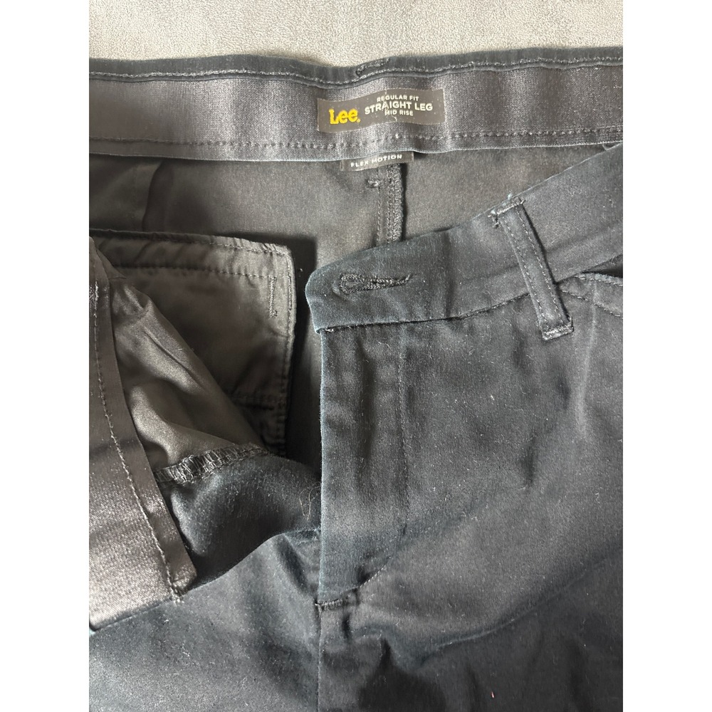 Lee Flex Motion Regular Fit Straight Leg Mid Rise Black Pants Womens 14M
